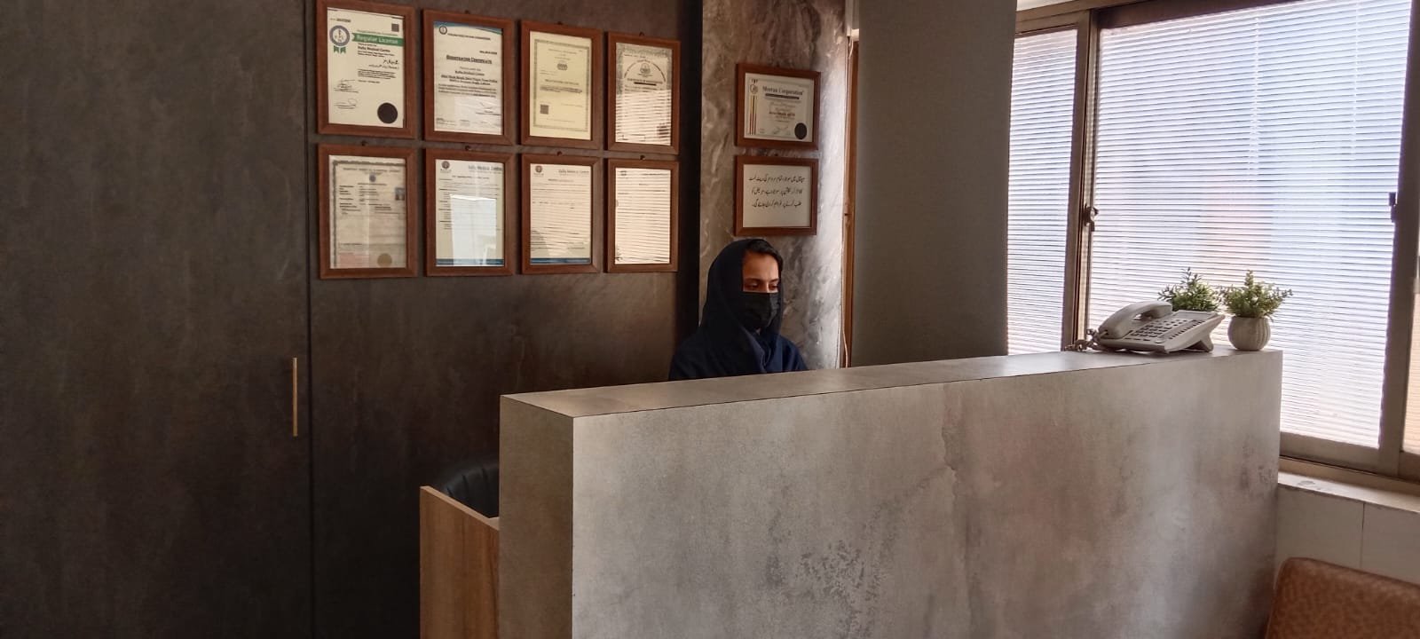 Reception & Front Desk